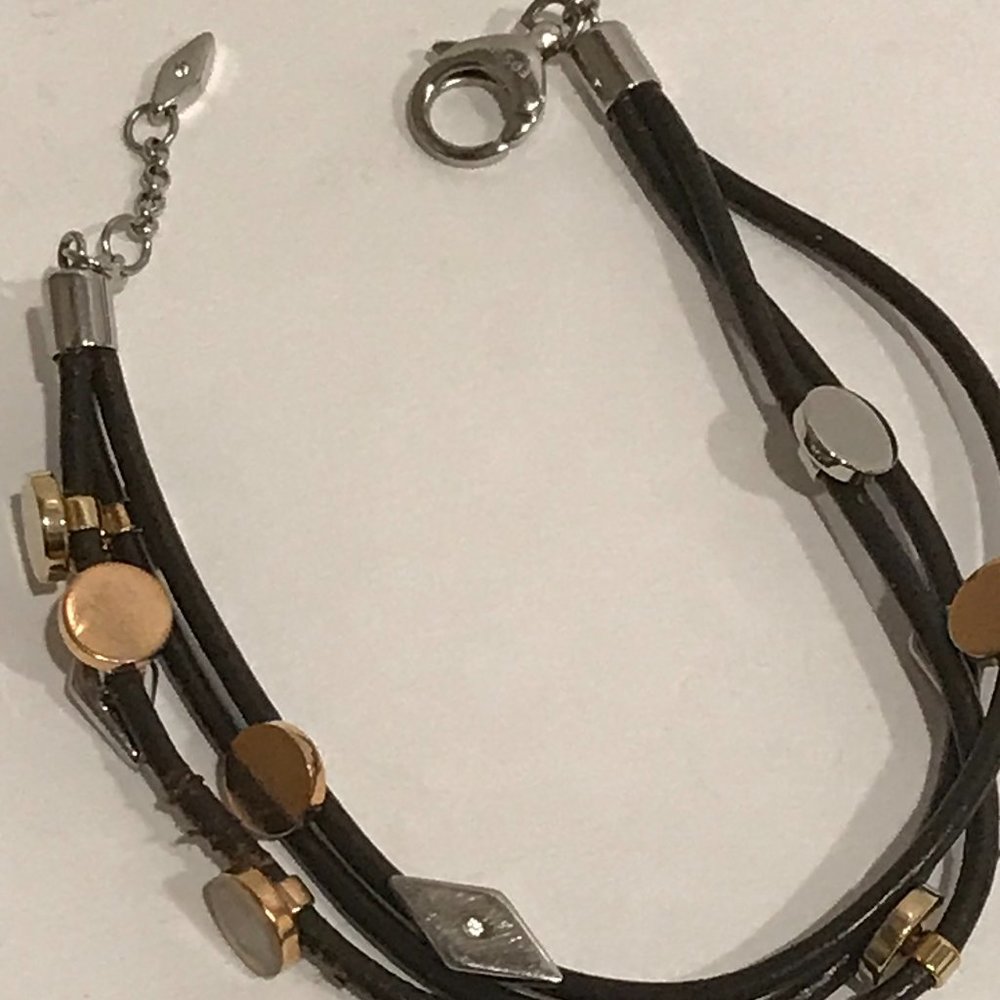 Fossil Bracelets Bundle 3 Tin Container - image 2